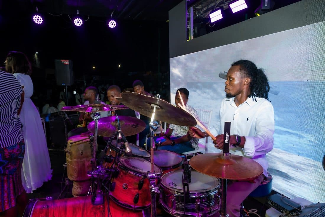 Worship Ministry gallery photo 2